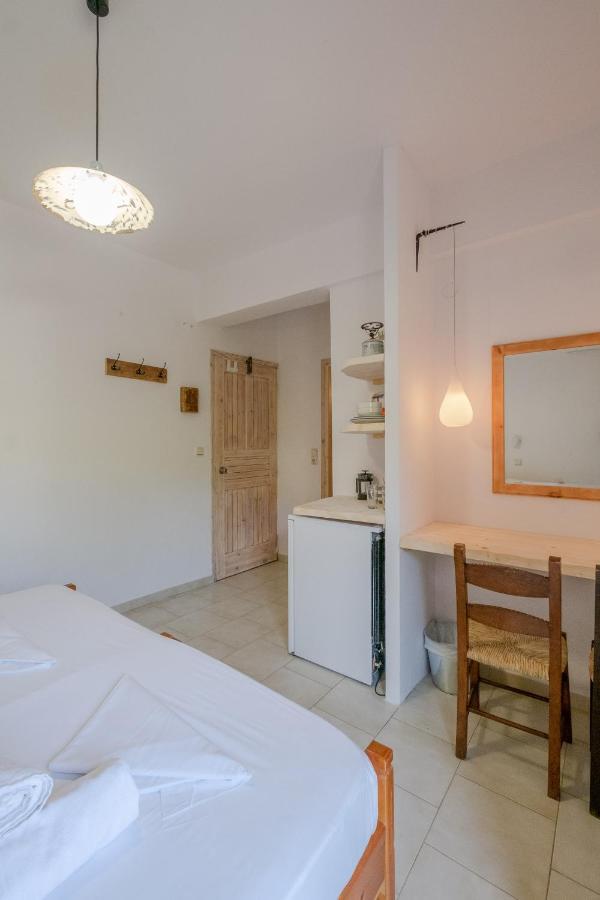 Irtakina Apartment Sougia Exterior photo